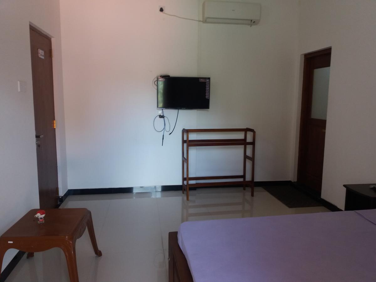 Amawin Resort Hambantota Exterior foto